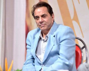 Dharmendra - Destroyed myself as actor with my drinking habit