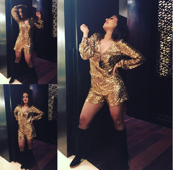 The diva in gold!