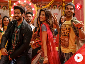 Kriti, Ayushmann and Rajkummar flaunt some desi thumkas in the peppy 'Sweety Tera Drama'