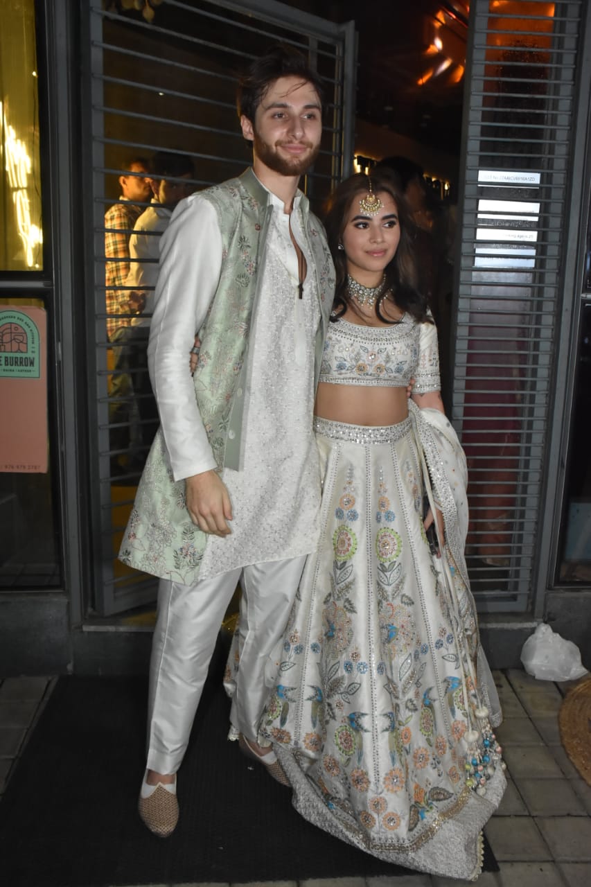 Aaliyah Kashyap posed with her fiance Shane Gregoire