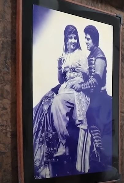 Hema Malini and Dharmendra from the movie Razia Sultan