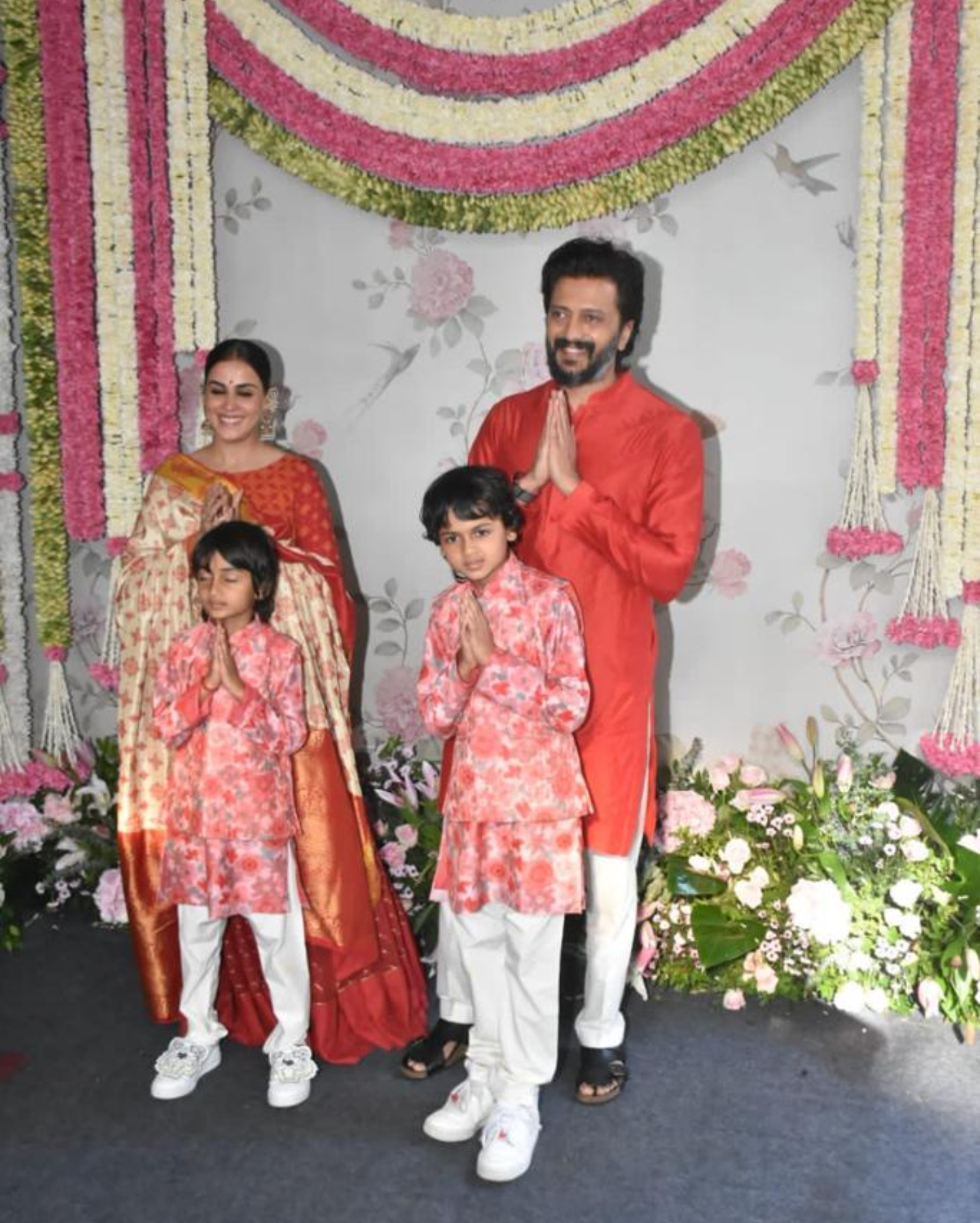 Riteish Deshmukh with his family