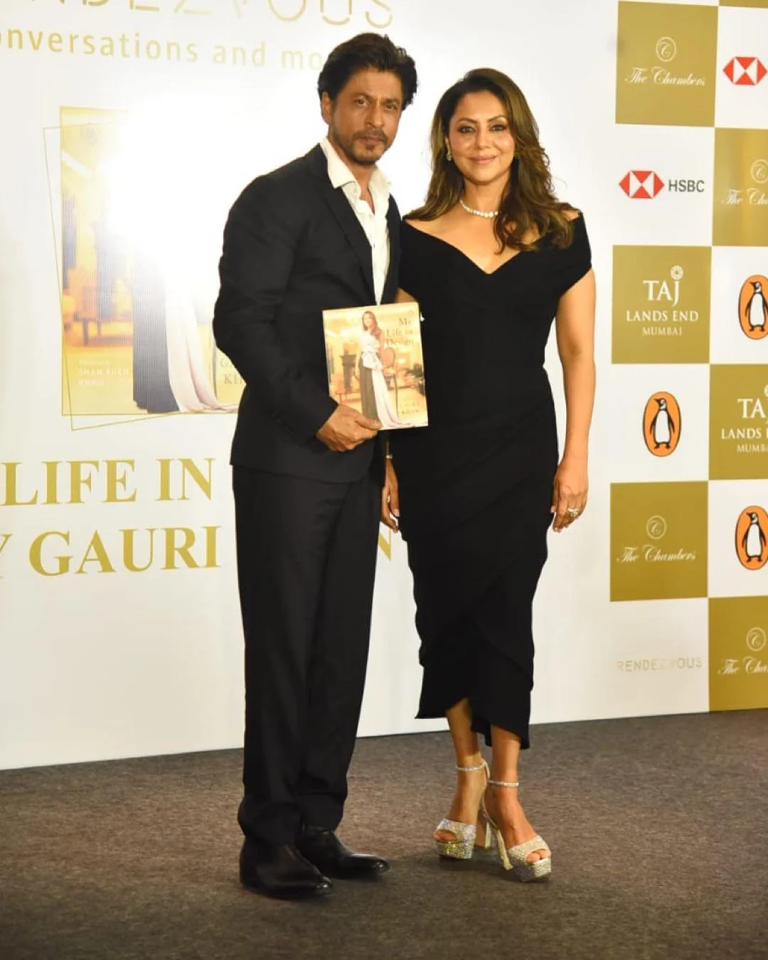 Shah Rukh Khan with Gauri Khan at book launch