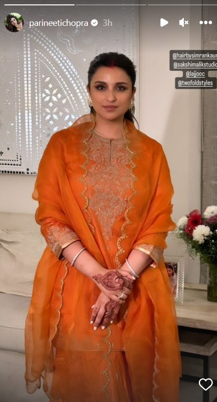 Parineeti-Chopra-looks-ravishing-in-an-ethnic-outfit